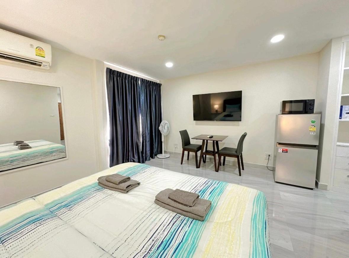Studio Apartment Diana Estate Condominium Pattaya Exterior photo