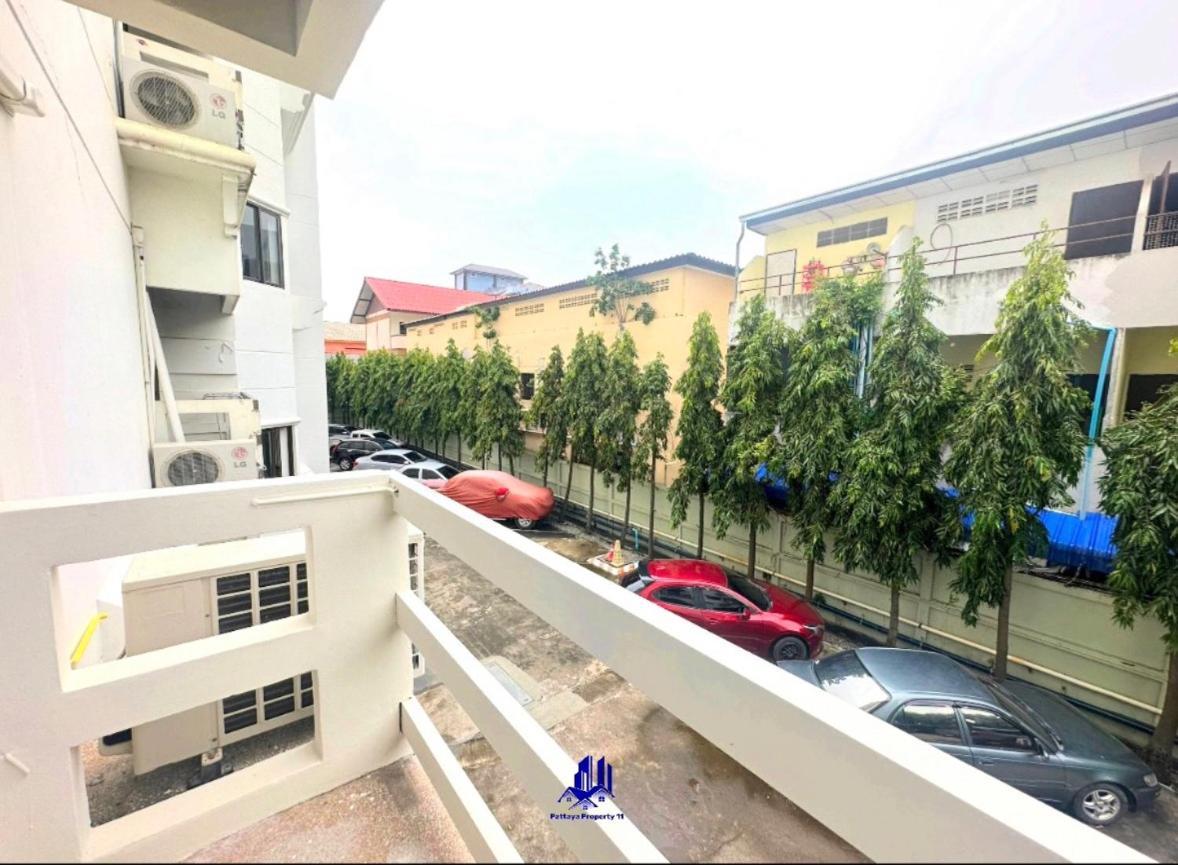 Studio Apartment Diana Estate Condominium Pattaya Exterior photo